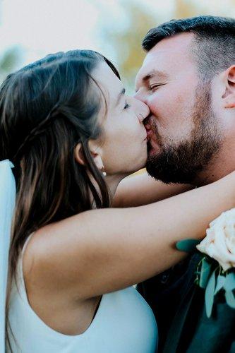 mobile - carousel-hero-element image-8